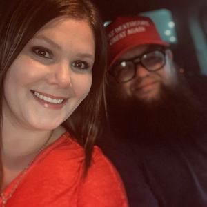 Meet your Posher, Marilyn